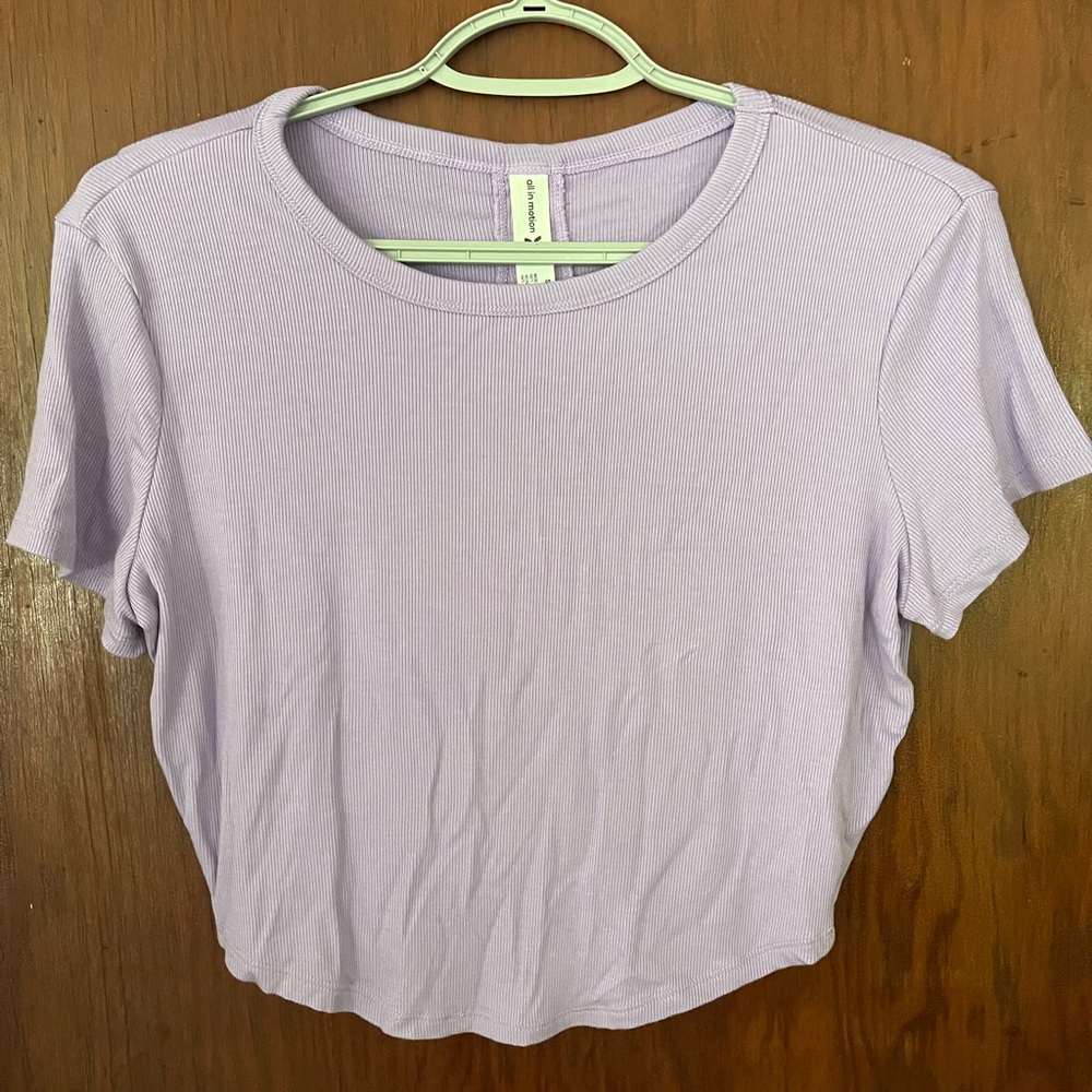 Lavender Ribbed Women's Top like new!